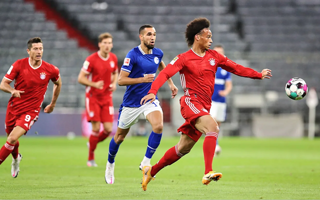 包含德甲集结日走向成谜；塞维利亚更衣室发声；球迷炸锅；纪律约束更严格的词条